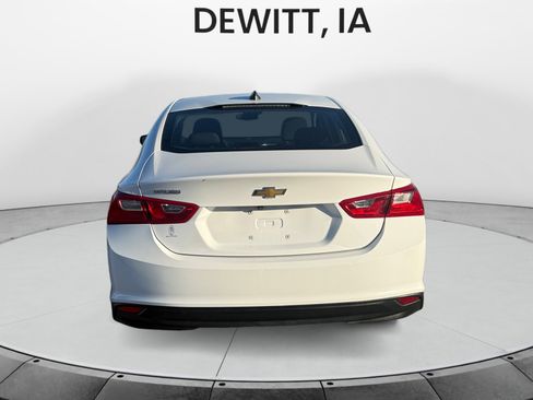 Used 2023 Chevrolet Malibu LS image 4