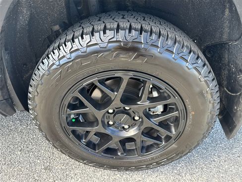 Used 2024 Toyota RAV4 XLE image 20