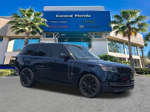 Used 2023 Land Rover Range Rover SE AWD/4WD image 2