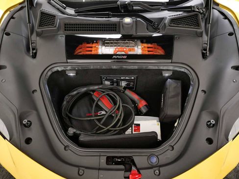 Certified 2022 Ferrari SF90 Spider image 29