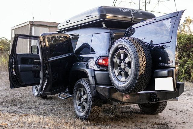 Used 2007 Toyota FJ Cruiser 4WD w/ TRD Special Edition image 30