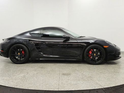Used 2018 Porsche 718 Cayman GTS RWD image 6