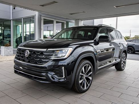 New 2026 Volkswagen Atlas SEL Premium R-Line image 11