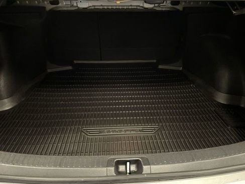 Used 2024 Toyota Corolla SE FWD image 23