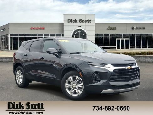 Used 2021 Chevrolet Blazer LT image 1