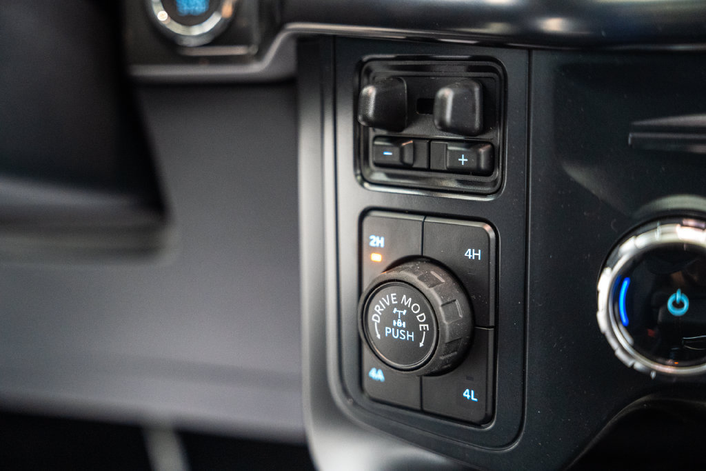 New 2026 Ford F150 Raptor AWD/4WD image 38