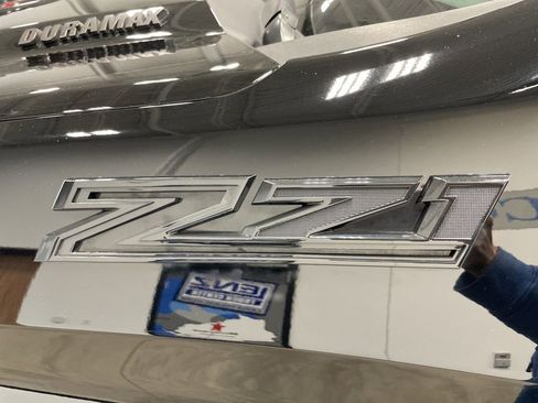 Used 2024 Chevrolet Silverado 1500 RST image 23