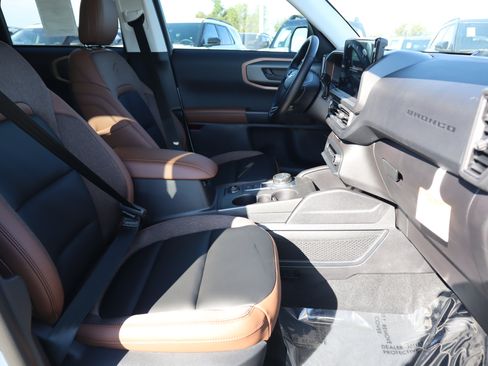 New 2025 Ford Bronco Sport Outer Banks w/ Outer Banks Tech Package+ image 18