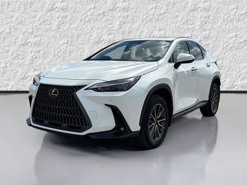 Used 2024 Lexus NX 250 FWD w/ Towing Package (2000 Lbs) image 7