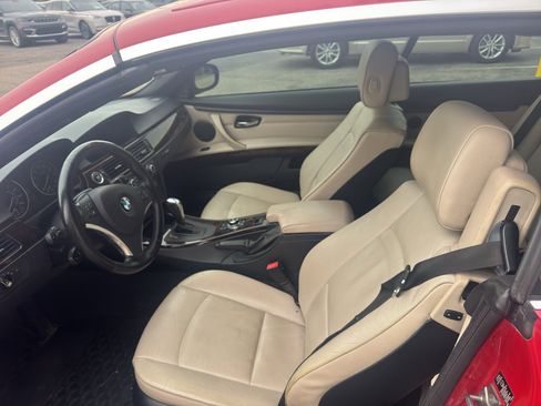 Used 2012 BMW 328i Convertible RWD image 11
