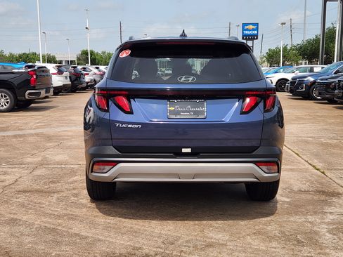 Used 2025 Hyundai Tucson SEL FWD image 7
