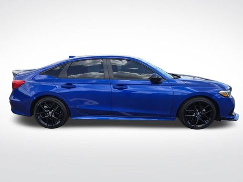 Used 2023 Honda Civic Sport image 8