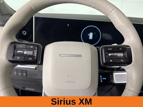 Used 2025 Hyundai Santa Fe Limited FWD image 13