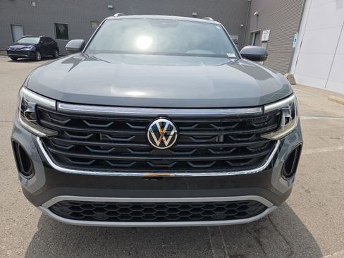 New 2026 Volkswagen Atlas Cross Sport SE AWD/4WD image 4