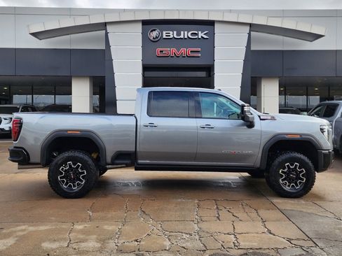 New 2026 GMC Sierra 2500 AT4X image 2