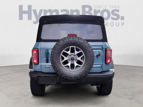 Used 2022 Ford Bronco Badlands image 4