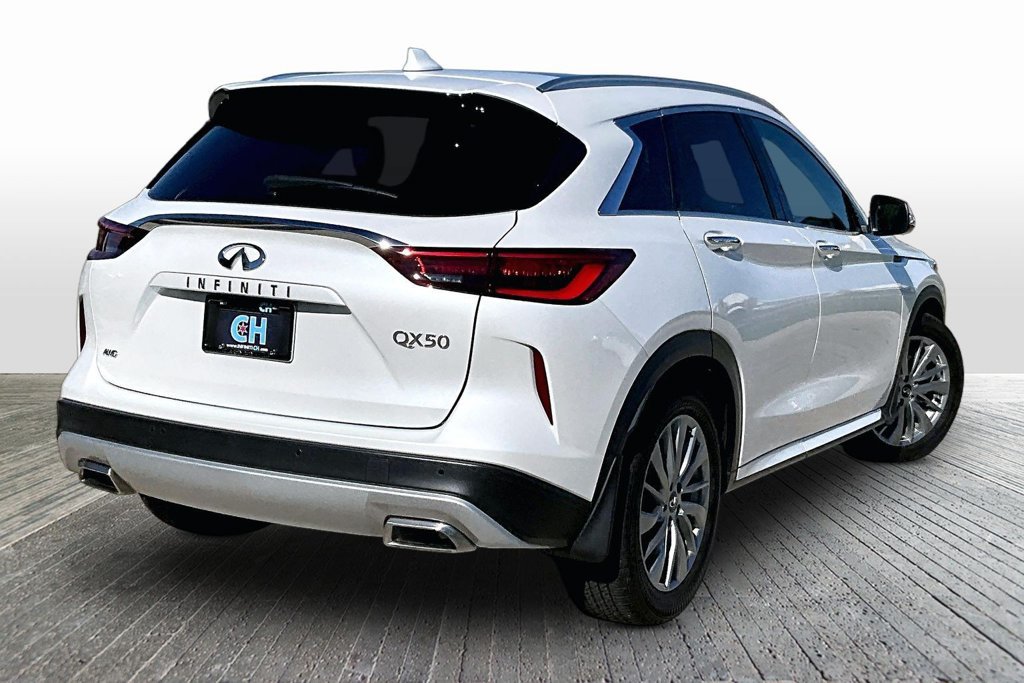 Certified 2024 INFINITI QX50 Luxe AWD/4WD image 9