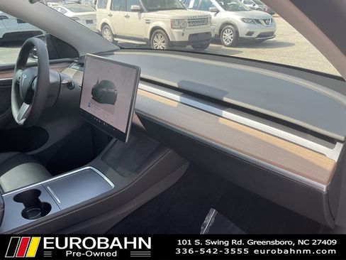 Used 2024 Tesla Model Y Long Range image 19