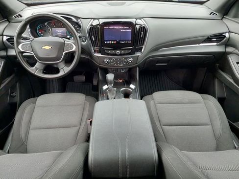 Used 2023 Chevrolet Traverse LT AWD/4WD image 3