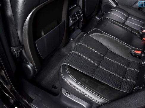 Used 2020 Land Rover Range Rover Velar R-Dynamic S image 20