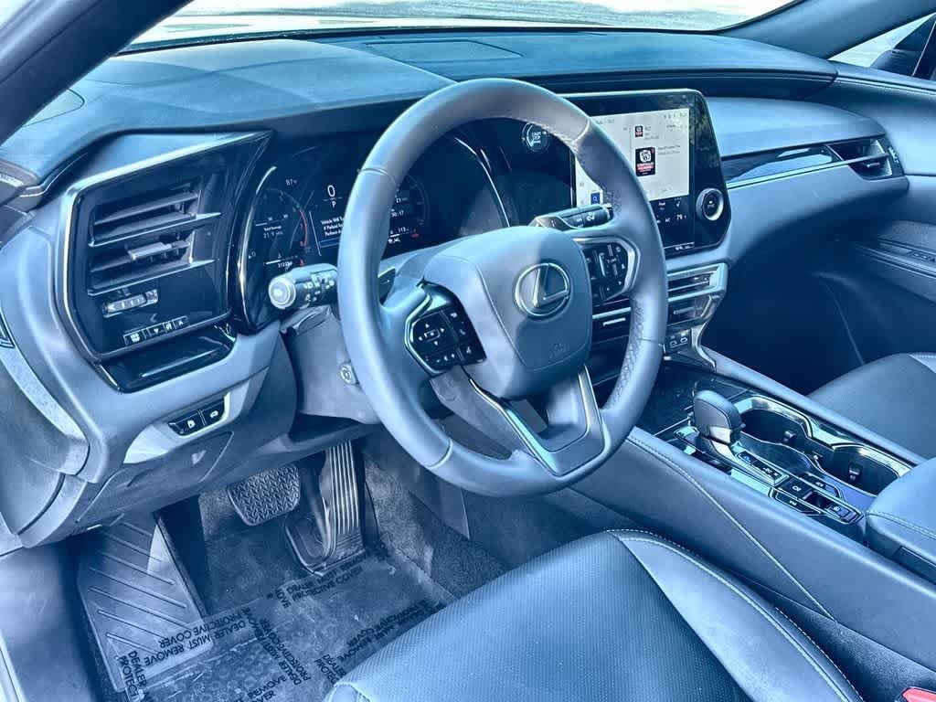 Used 2025 Lexus RX 350 FWD w/ Technology Package image 13