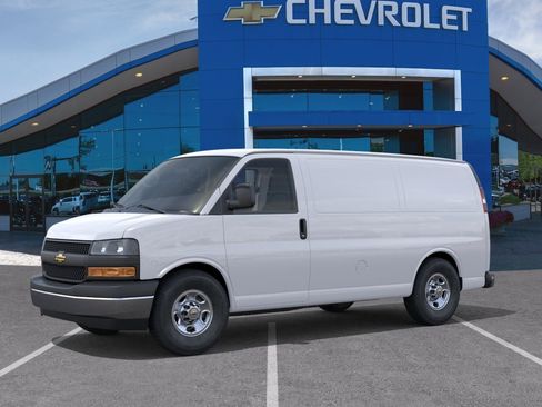 New 2026 Chevrolet Express 2500 w/ Driver Convenience Package RWD image 29