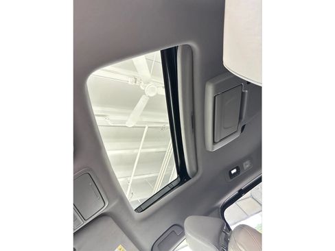 Used 2019 Honda Odyssey EX-L image 26