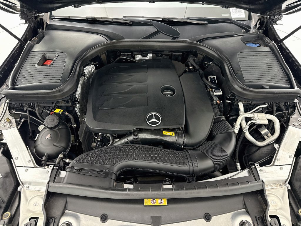 Certified 2022 Mercedes-Benz GLC 300 image 27