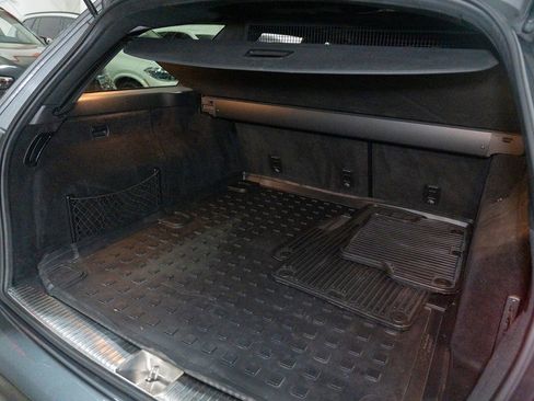 Used 2014 Mercedes-Benz E 63 AMG S-Model w/ Driver Assistance Package image 31