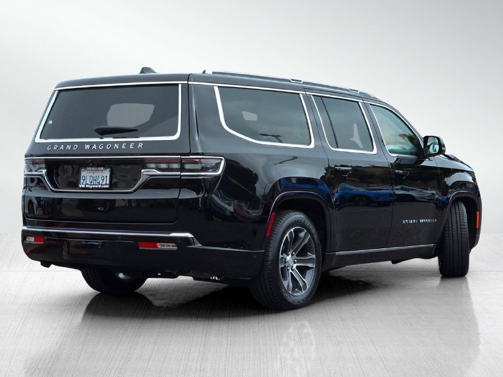 Used 2024 Jeep Grand Wagoneer L 4WD image 5