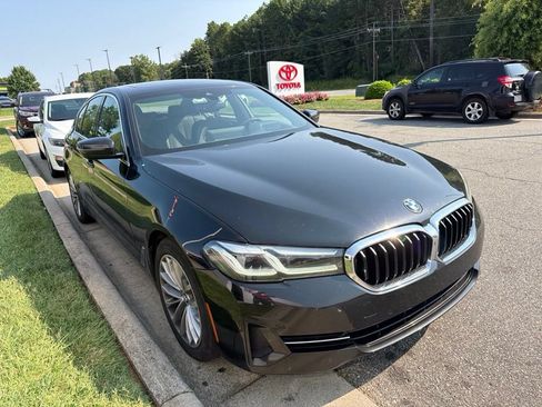 Used 2021 BMW 530i RWD image 3