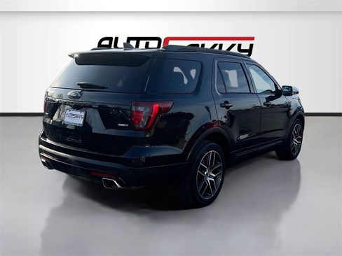 Used 2016 Ford Explorer Sport image 7