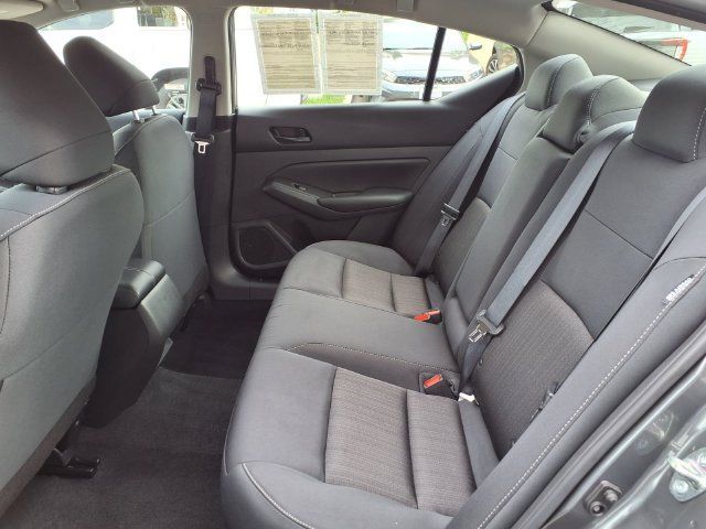Used 2025 Nissan Altima 2.5 S FWD image 17