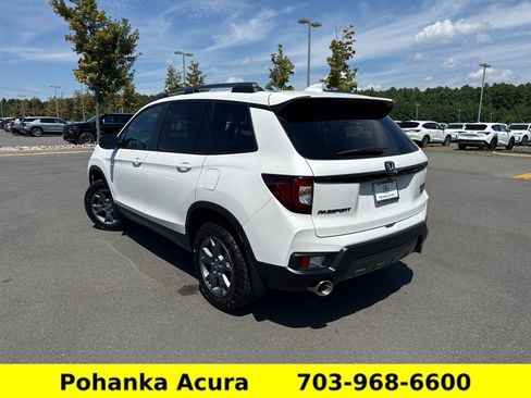 Used 2025 Honda Passport TrailSport image 5