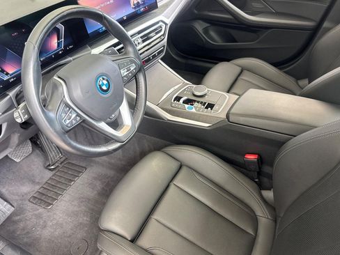 Used 2023 BMW i4 eDrive35 RWD image 4
