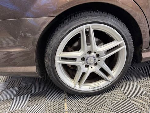 Used 2013 Mercedes-Benz C 300 4MATIC Sedan image 35