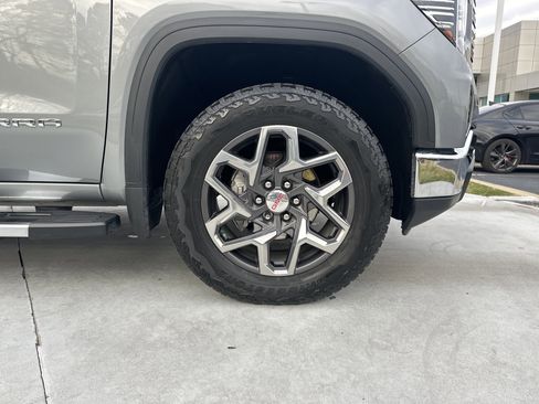 Used 2023 GMC Sierra 1500 SLT w/ SLT Premium Plus Package image 13