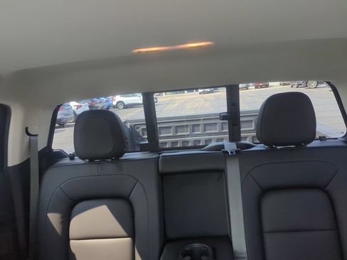 Used 2022 Chevrolet Colorado ZR2 AWD/4WD image 32