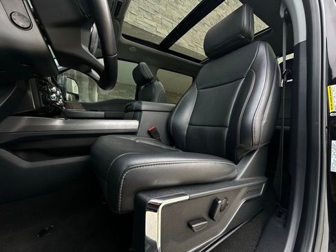 Used 2024 Ford F250 Lariat w/ Lariat Ultimate Package image 6