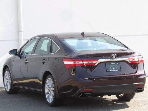 Used 2014 Toyota Avalon Limited FWD image 5
