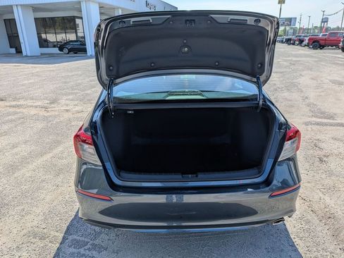 Used 2024 Honda Civic Sport image 29