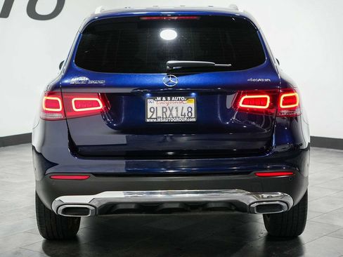 Used 2020 Mercedes-Benz GLC 300 4MATIC image 4