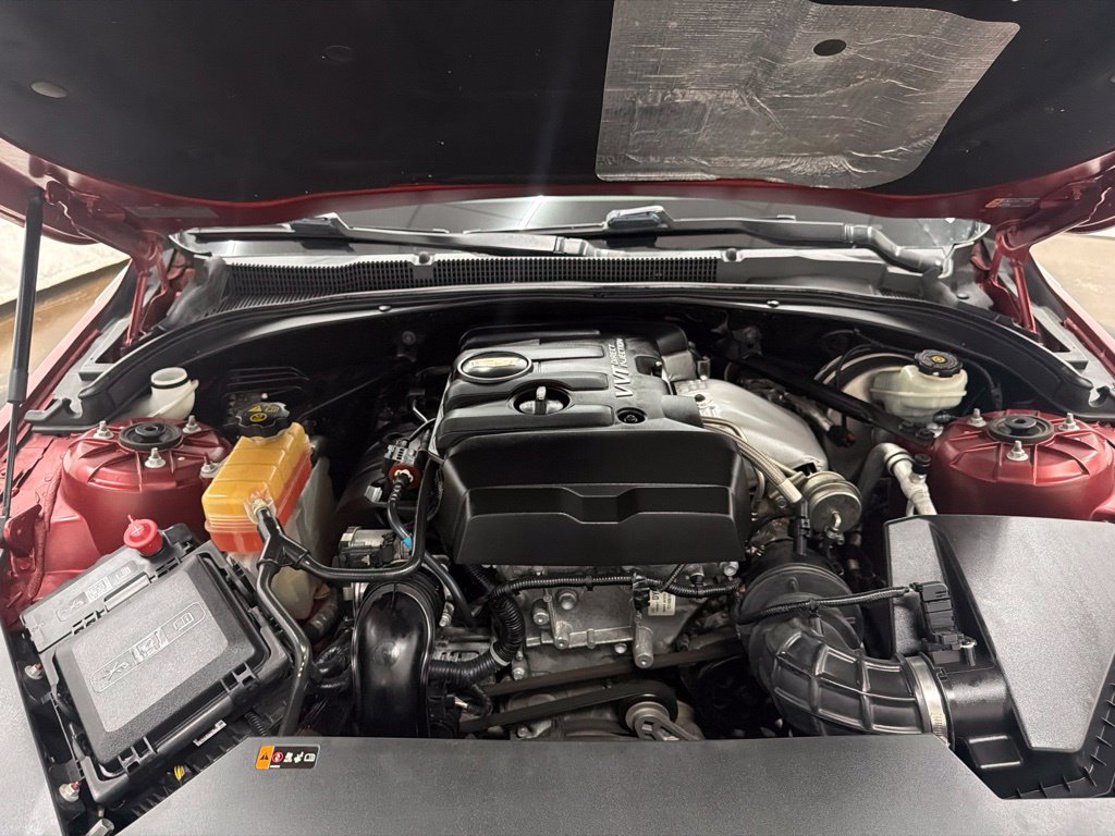Used 2016 Cadillac ATS Luxury w/ Cold Weather Package RWD image 27