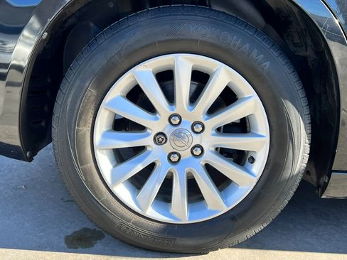 Used 2014 Chrysler 300 image 37