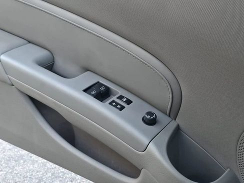 Used 2008 Nissan 350Z Touring image 21