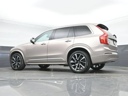 Used 2023 Volvo XC90 B6 Plus AWD/4WD image 15