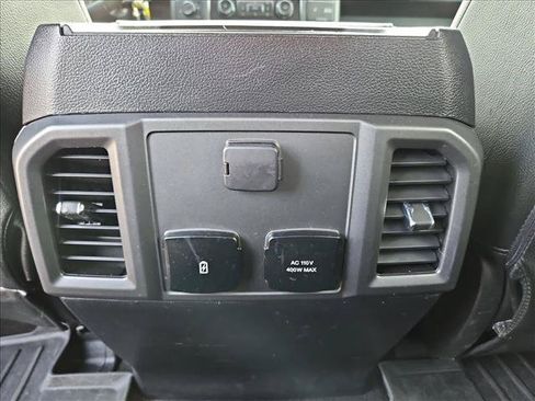 Used 2019 Ford F150 XLT w/ Equipment Group 302A Luxury RWD image 17