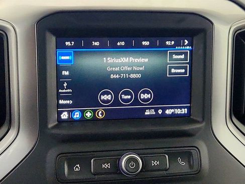 Used 2019 Chevrolet Silverado 1500 Custom w/ Custom Value Package image 17