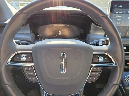 Used 2023 Lincoln Nautilus Reserve w/ Monochromatic Package image 18