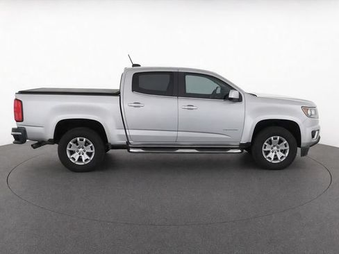 Used 2016 Chevrolet Colorado LT w/ LT Convenience Package RWD image 4